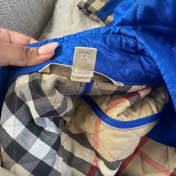 💯 Authentic Burberry Jacket - Picture 4 of 6